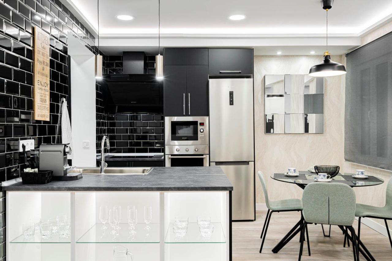 Noviciado Apartment by Rentalis Madrid Exterior foto